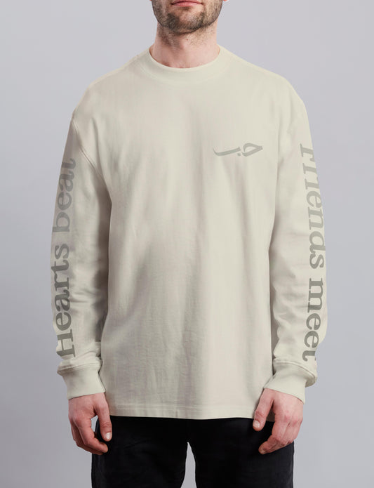 Hub Long Sleeve – Friends Meet, Hearts Beat